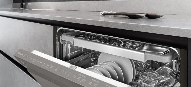 ماشین ظرفشویی ال جی LG مدل DFB512FP dishwashers فروشگاه همواره تخفیف کارینوشاپ