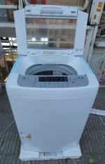 نمای بالا با درب باز ماشین لباسشویی 16 کیلویی ال جی T1685NEHT سفید