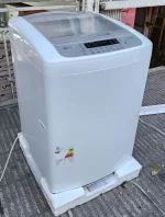 نمای جانبی چپ ماشین لباسشویی 16 کیلویی ال جی T1685NEHT سفید