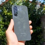 خرید گوشی سامسونگ Galaxy A36 ظرفیت 256GB رم 8GB با نمایشگر 6.7 اینچی Super AMOLED، پردازنده Snapdragon 6 Gen 3، دوربین 50MP، باتری 5000mAh، شارژ سریع 45W، اندروید 15 و گارانتی معتبر.